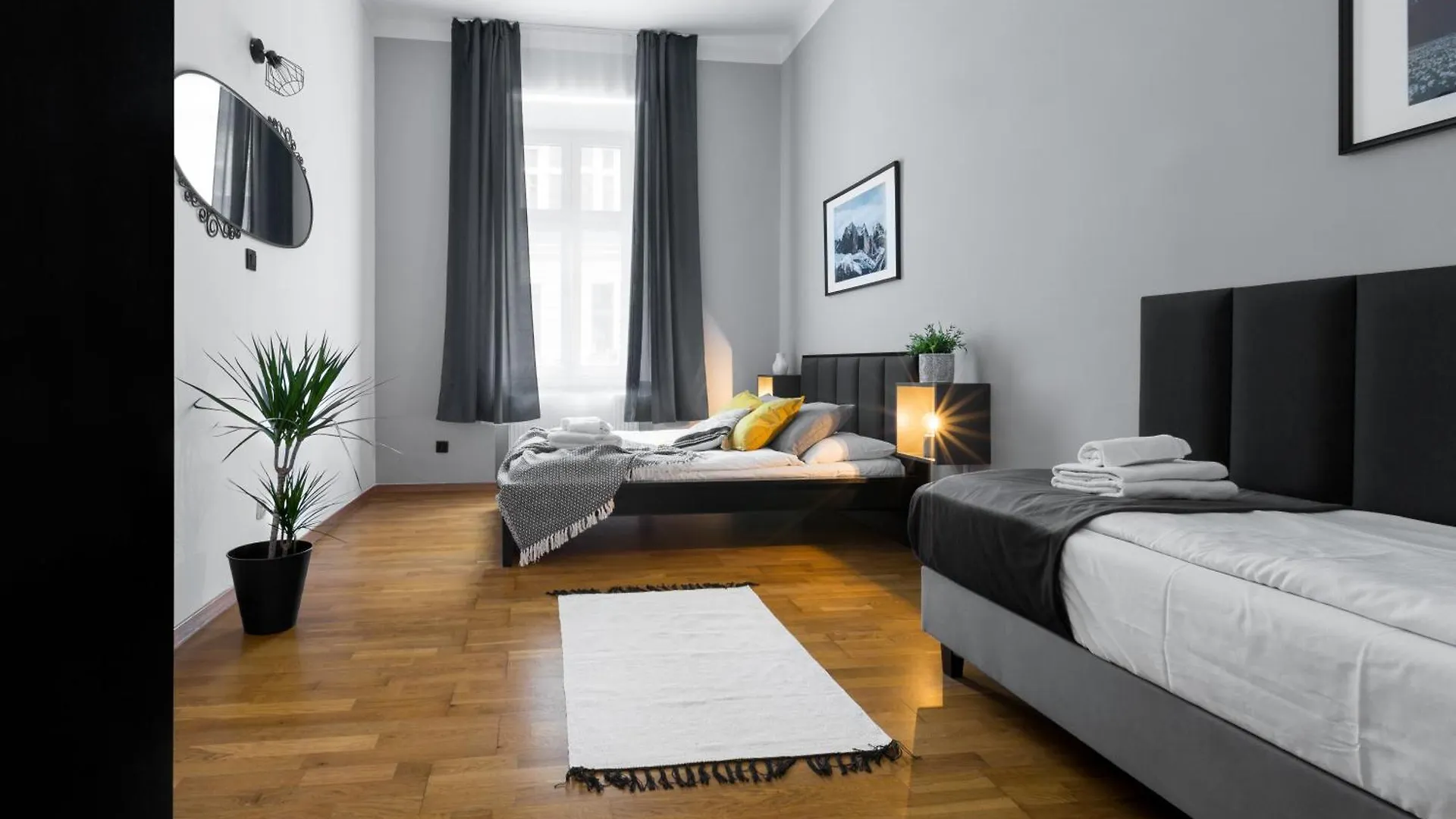 Friendhouse Apartments Avenue Krakow Poland