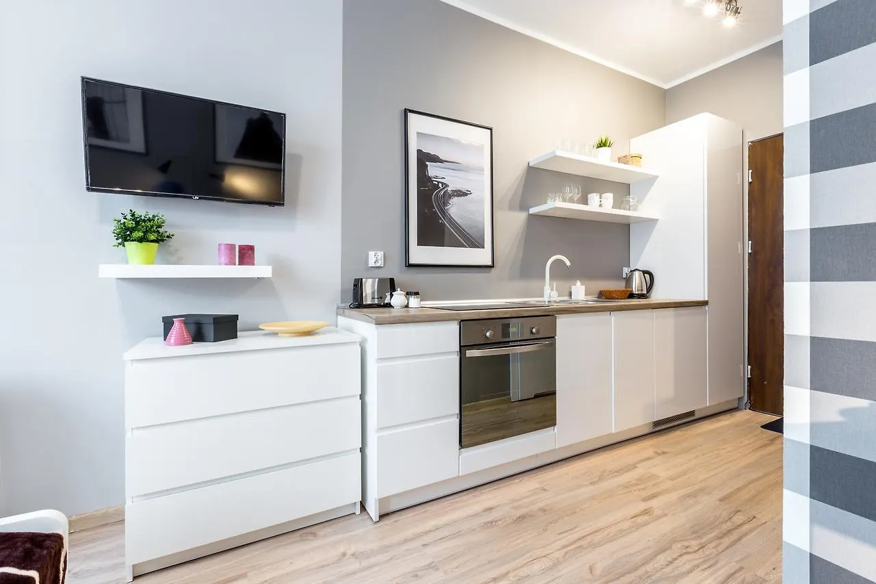 Friendhouse Apartments Avenue Krakow 0*,  Poland